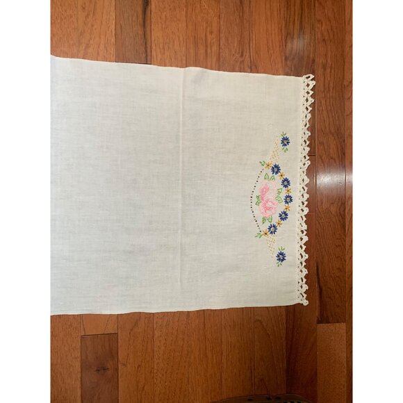 Handmade Embroidered Floral Table Runner with Crocheted Edges - 34" x 16" - Picture 3 of 7